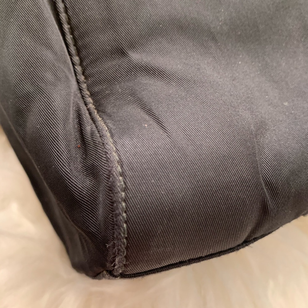 Authentic Prada Chain bag - Picture 7 of 14